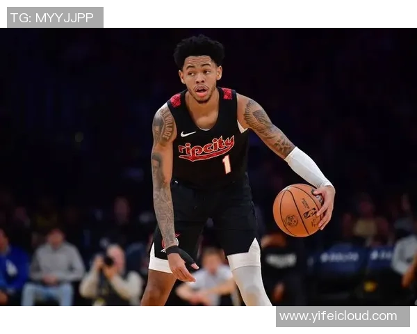 火箭与开拓者季后赛第三场精彩集锦回顾与分析