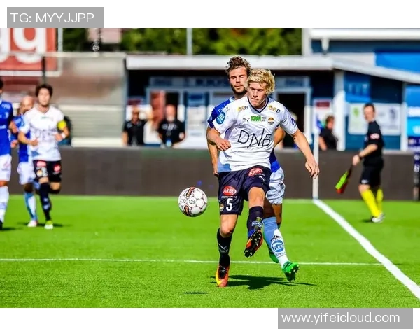 萨尔普斯堡与斯特罗姆加斯特激战正酣双方表现精彩引人关注